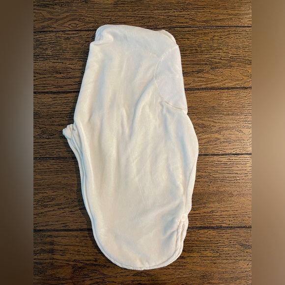 EUC aden + anais Velboa (minky plush) Easy Swaddle Wrap - Picture 2 of 9